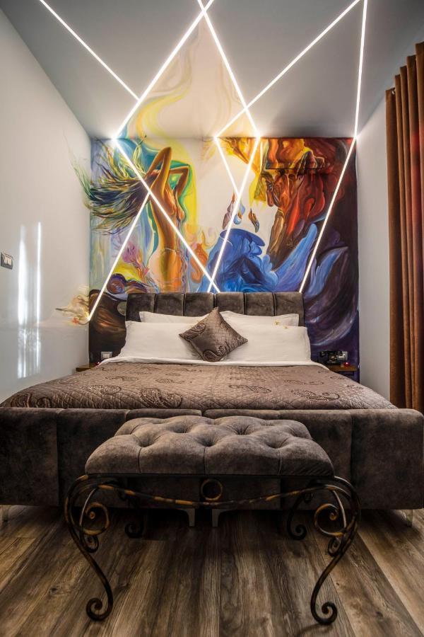 Vila Eden Boutique Hotel Korce Bagian luar foto
