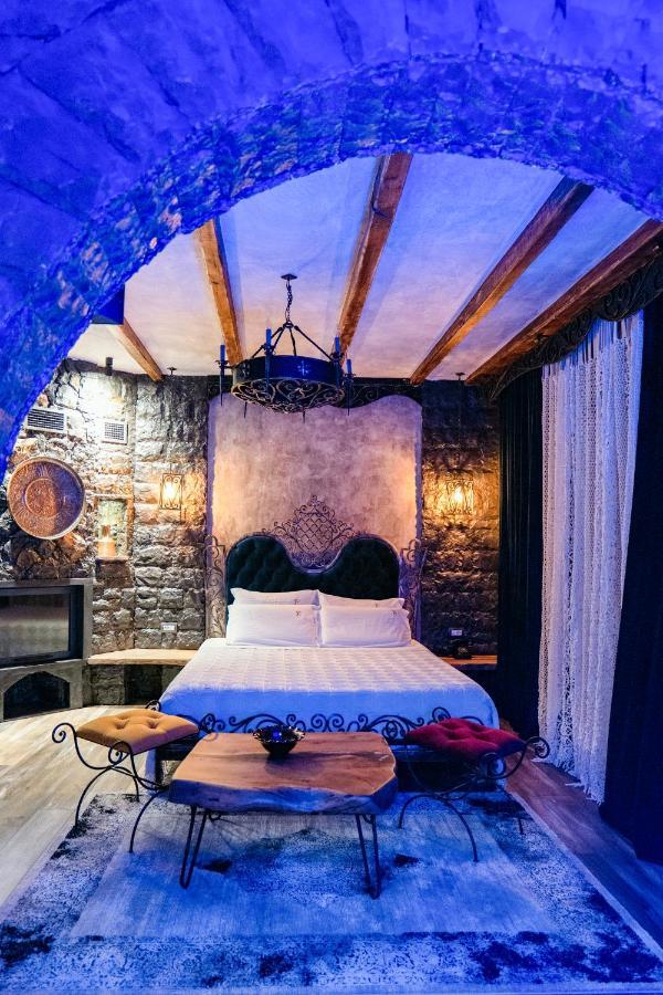 Vila Eden Boutique Hotel Korce Bagian luar foto
