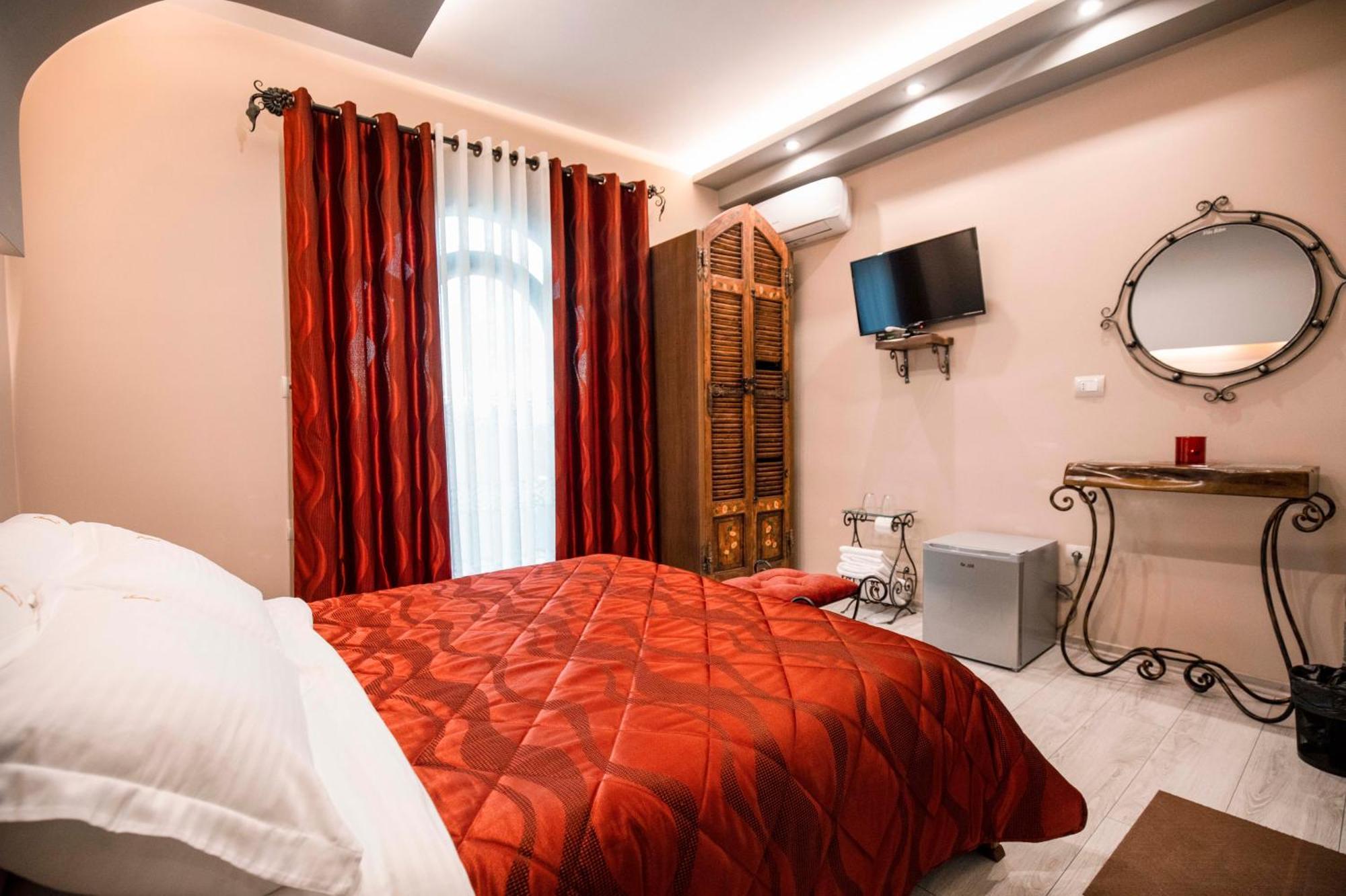 Vila Eden Boutique Hotel Korce Ruang foto