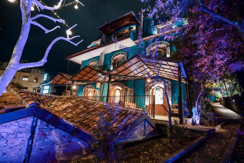 Vila Eden Boutique Hotel Korce Bagian luar foto