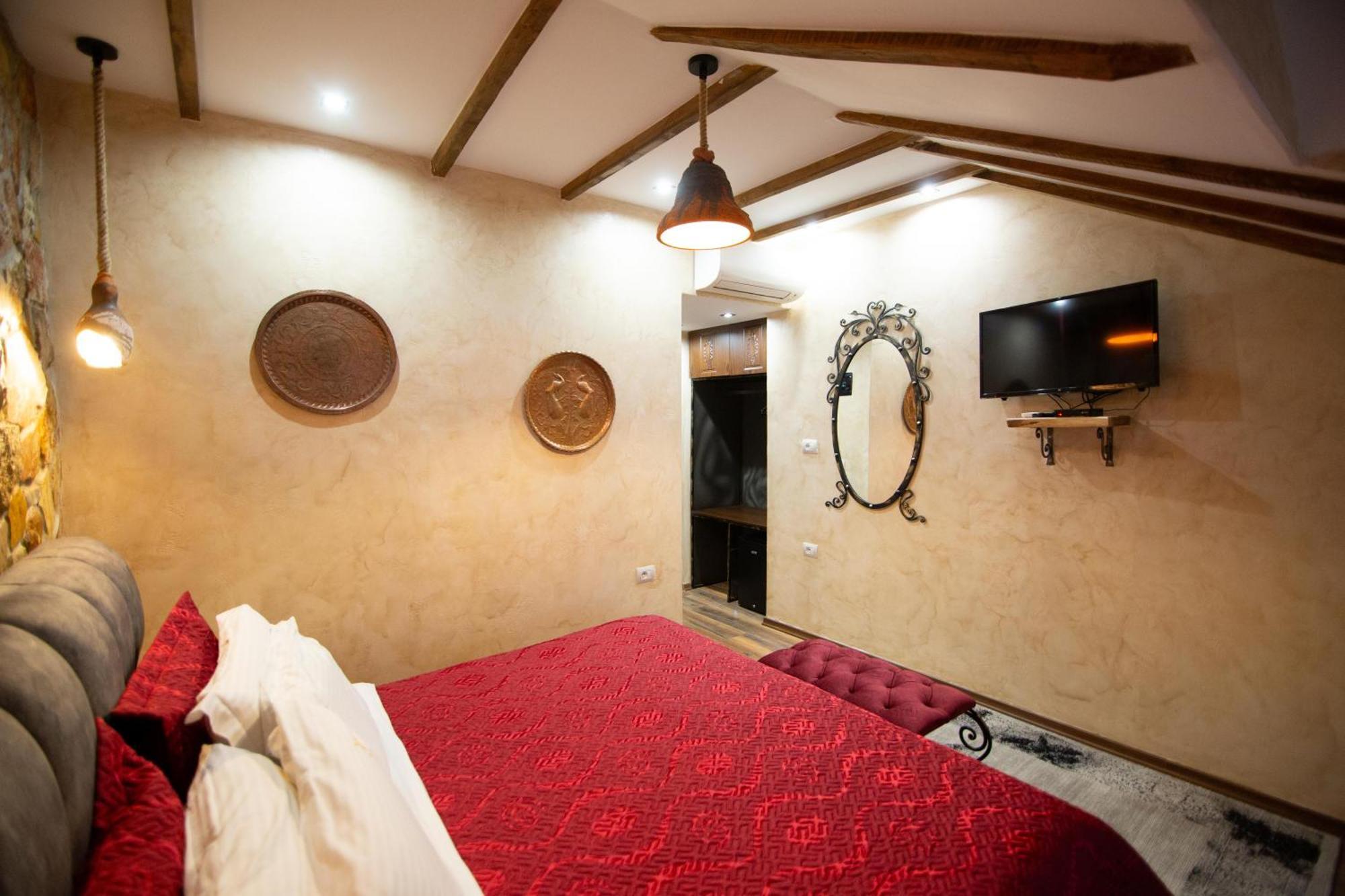 Vila Eden Boutique Hotel Korce Ruang foto